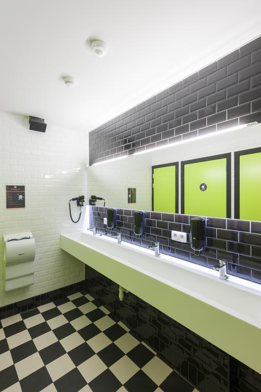 Backstay Hostel Гент Номер фото