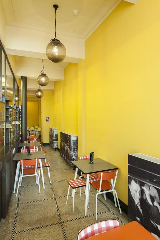 Backstay Hostel Гент Экстерьер фото