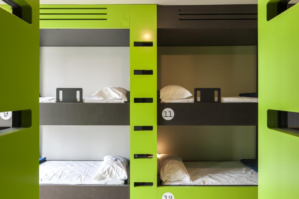 Backstay Hostel Гент Номер фото