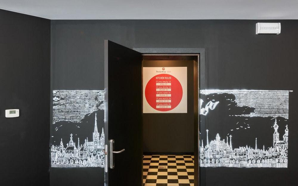 Backstay Hostel Гент Экстерьер фото