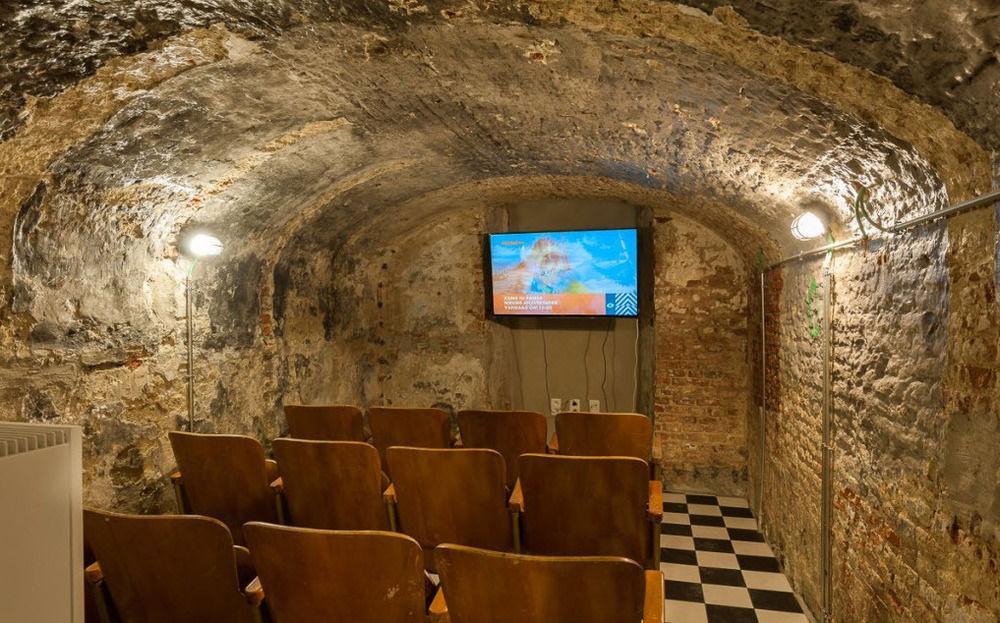 Backstay Hostel Гент Экстерьер фото