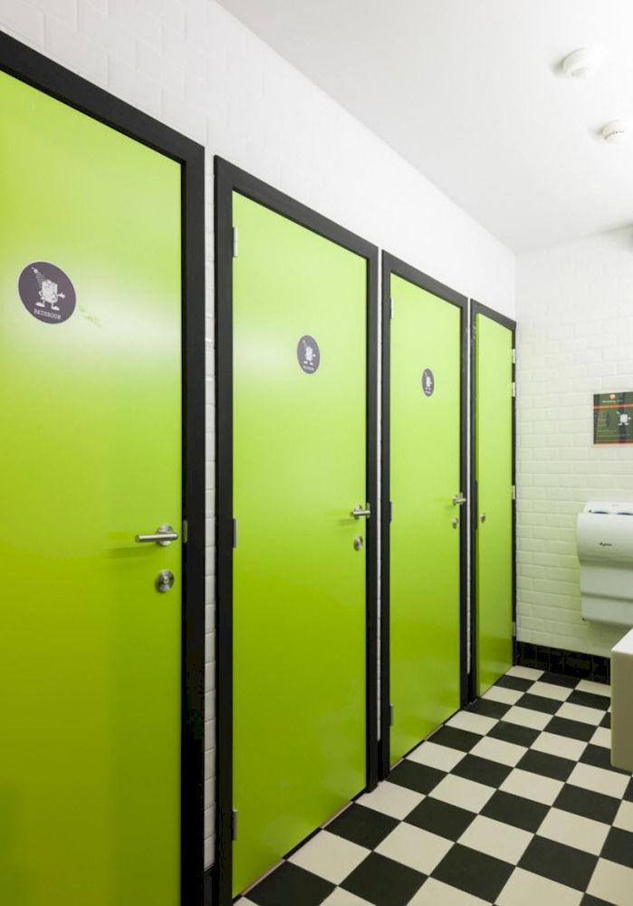 Backstay Hostel Гент Экстерьер фото