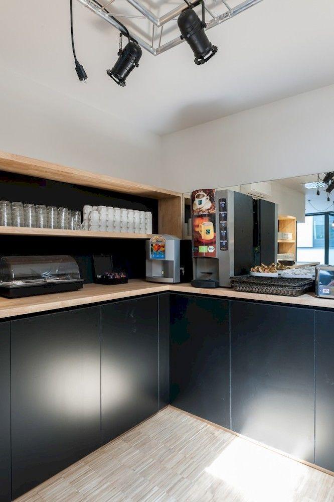 Backstay Hostel Гент Экстерьер фото